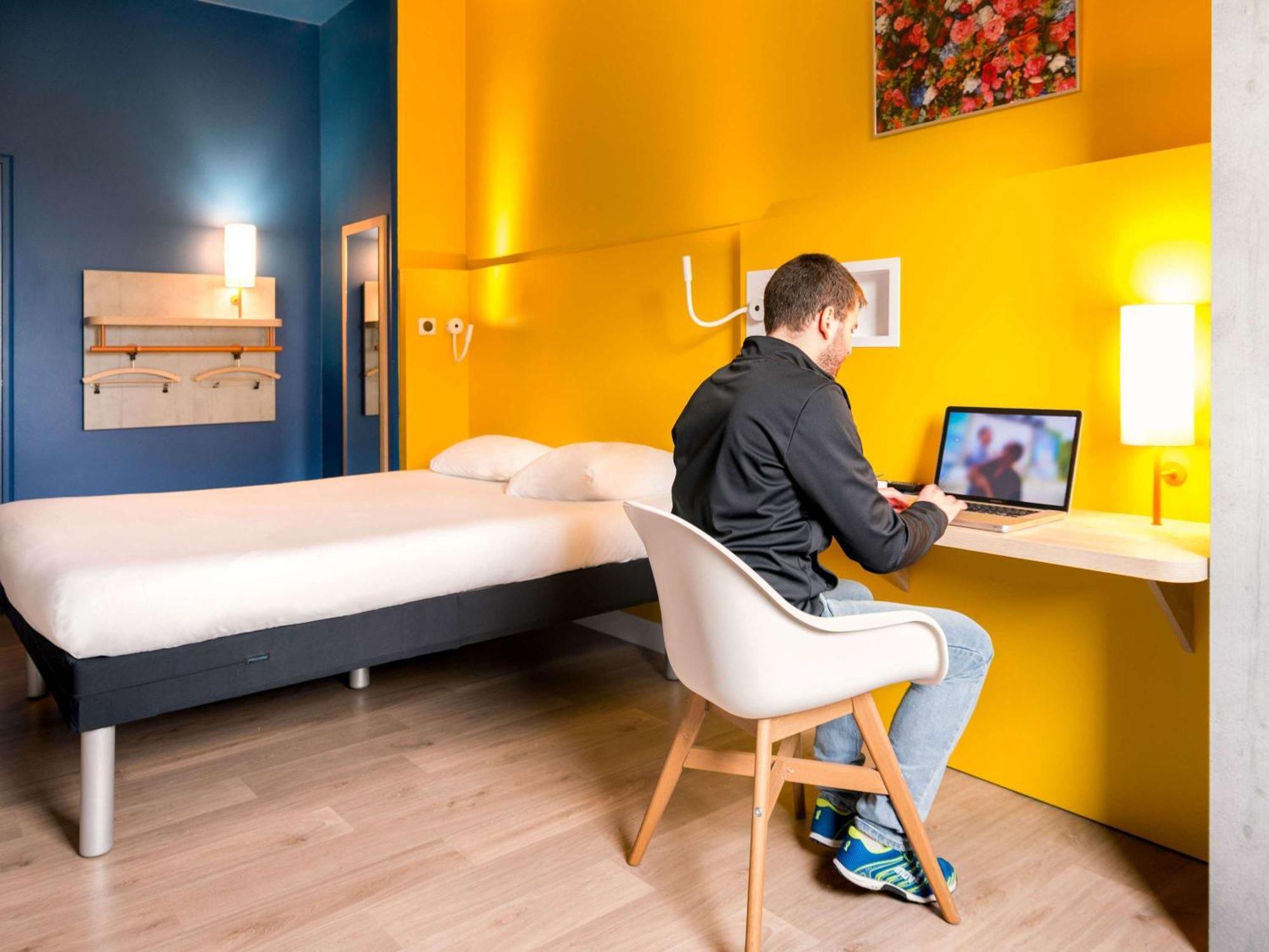 Ibis Budget Rennes Rte Lorient Eksteriør bilde