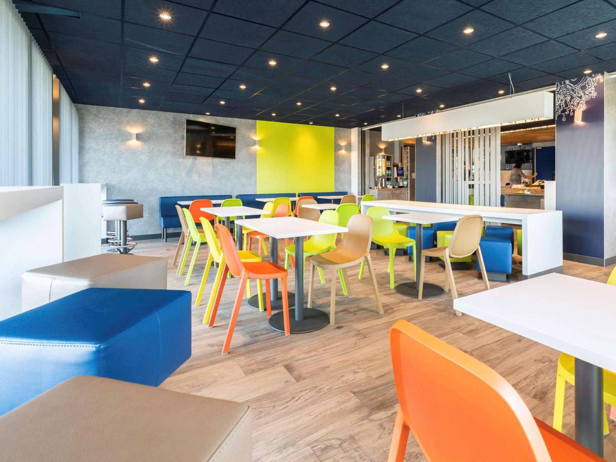 Ibis Budget Rennes Rte Lorient Eksteriør bilde