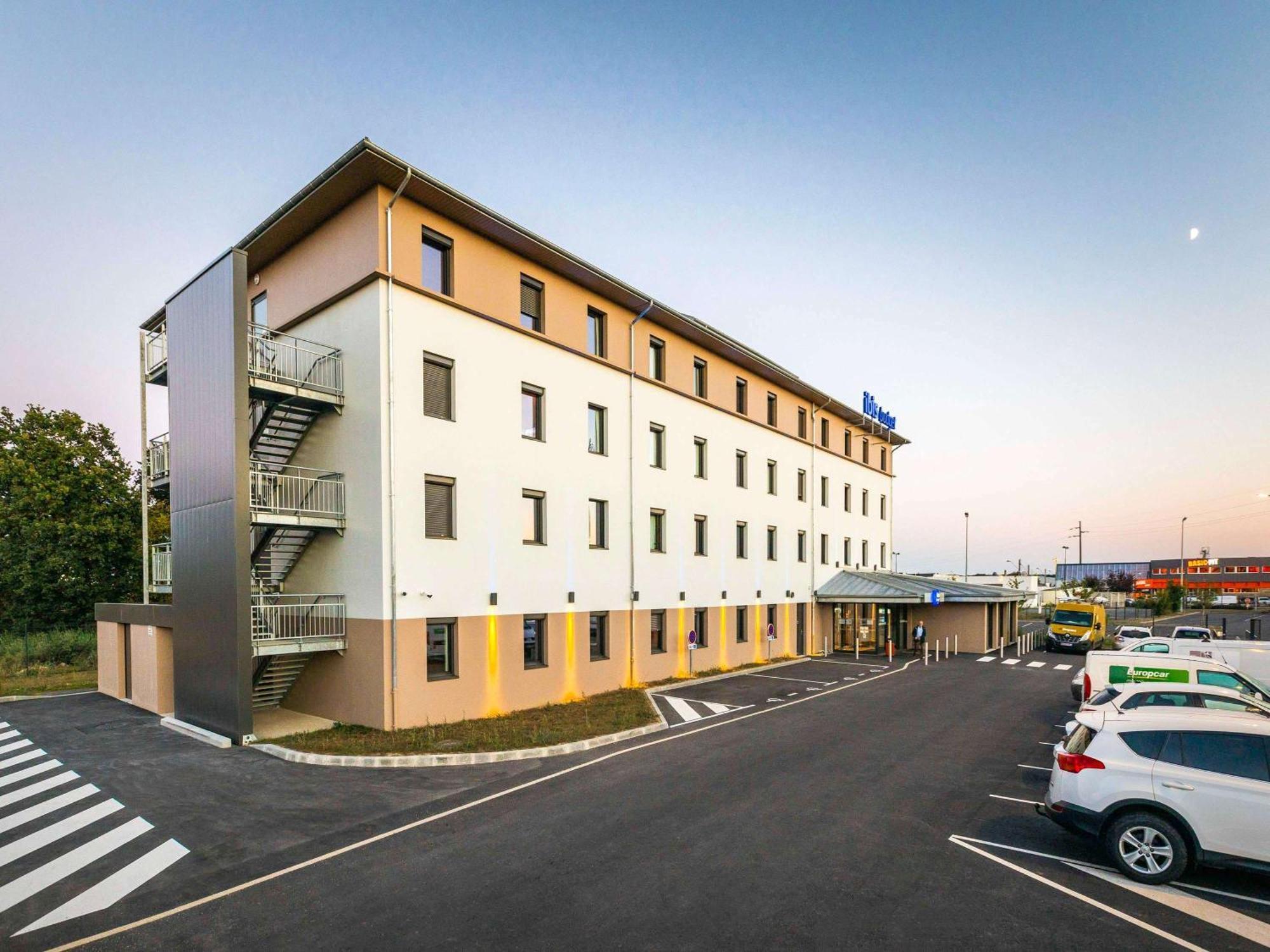 Ibis Budget Rennes Rte Lorient Eksteriør bilde